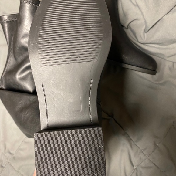 BRAND NEW Steve Madden above knee size 9.5 - Picture 3 of 6